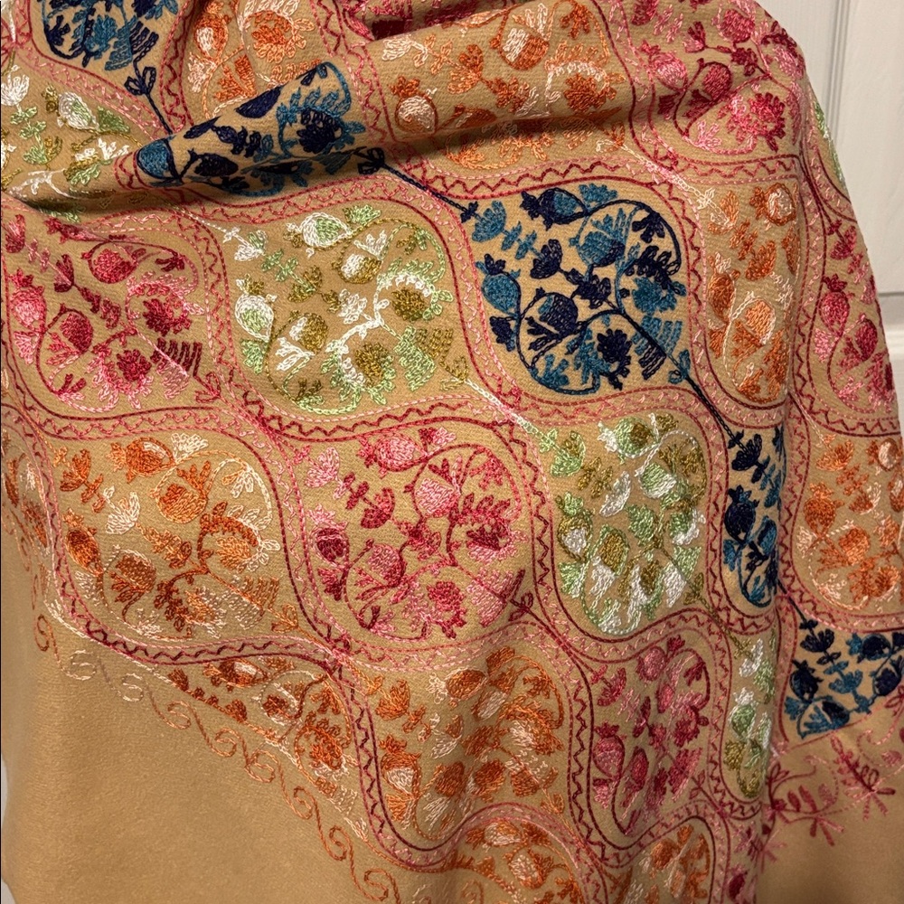 Jessica McClintock Embroidered Shawl - Picture 3 of 8
